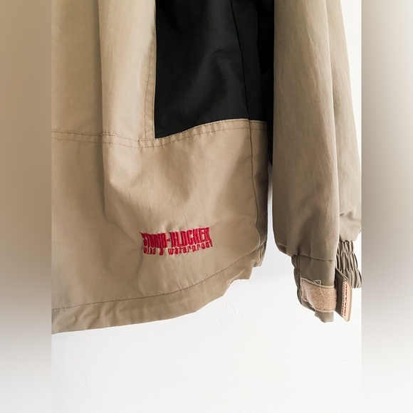 Volcano Activewear Men’s Technical Jacket – Size XL - Picture 10 of 10